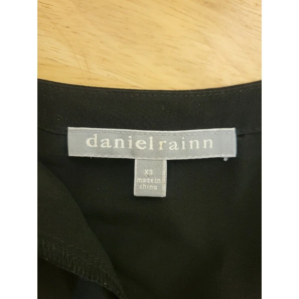Daniel Rainn Black Solid 100% Silk V-Neck Pleated Cap Sleeve Blouse XS